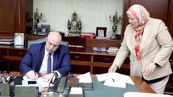 محافظ بني سويف يعتمد