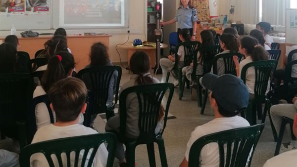 إخلاء مدرسة بقبرص