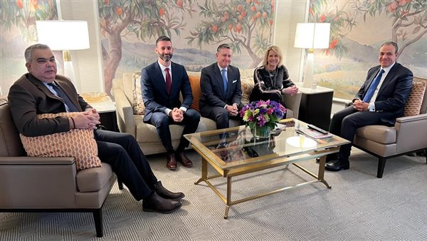 وزير الخارجية والهجرة