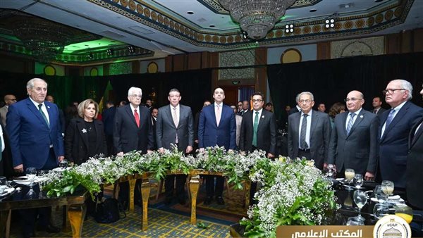  وزير الشئون النيابية