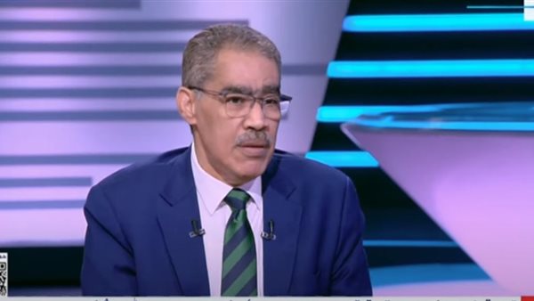 الكاتب الصحفي ضياء