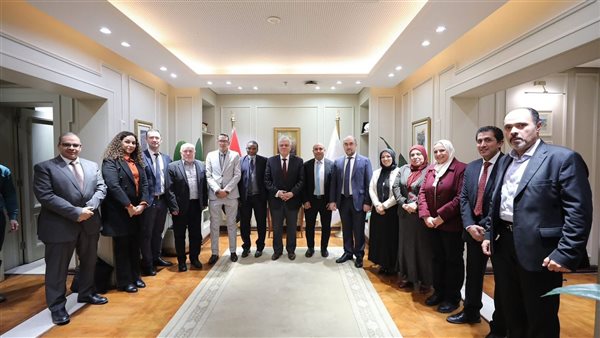  وزير التعليم العالي