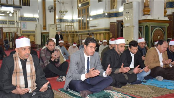 نائب المحافظ يشهد