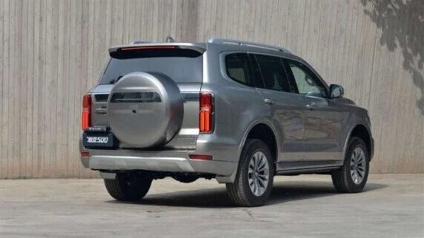 سيارة تانك 500 الفيس