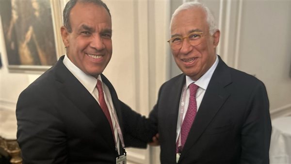 جانب من لقاء وزير