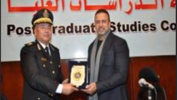 الداعيه مصطفى حسني