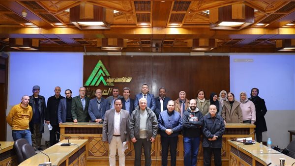  لجنة مزاولة المهنة