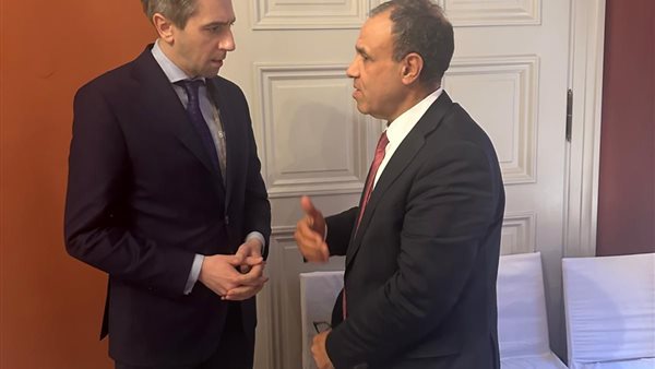 وزبر الخارجية عبد