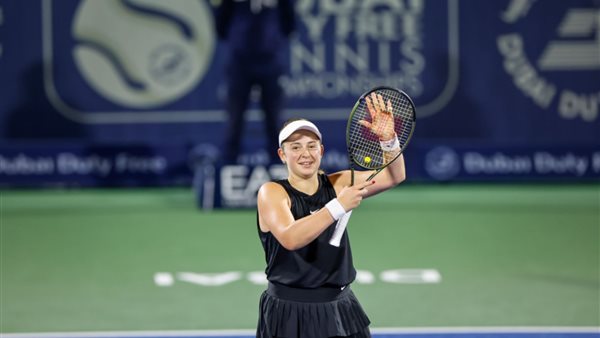  اللاتفية يلينا أوستابينكو