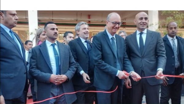  وسائل الإعلام والصحف