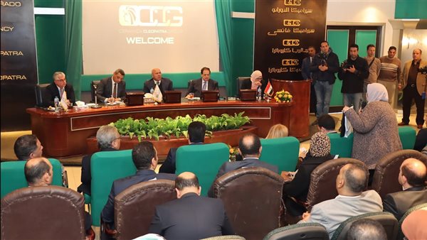 اللقاءات الأسبوعية