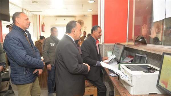 جولة المحافظ