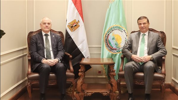 لقاء وزير الزراعة