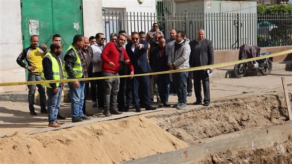 محافظ المنوفية خلال