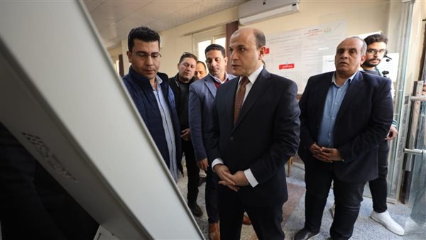 محافظ كفرالشيخ يتفقد