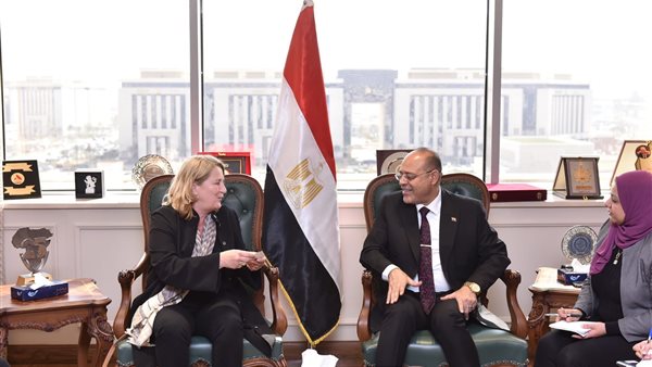 وزير العمل محمد جبران