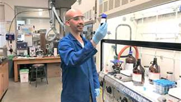 العالم المصري ماهر