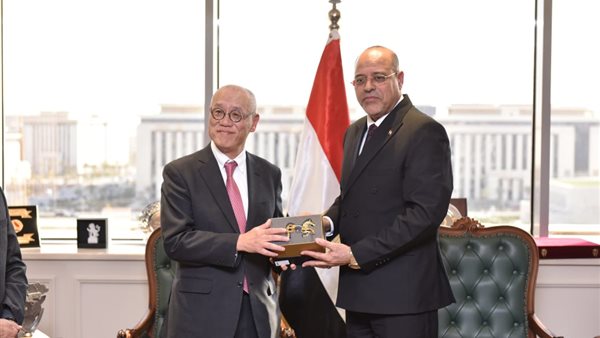  وزير العمل محمد