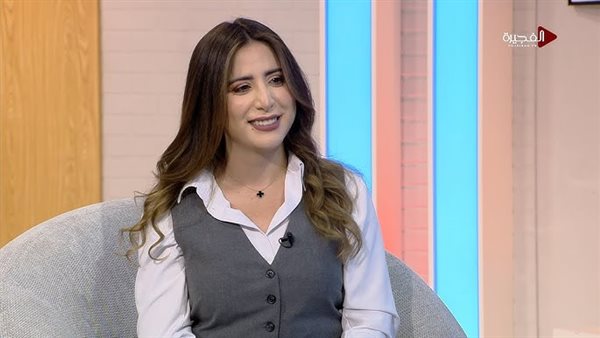 الفنانة رنا جارودة