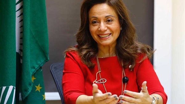 الدكتورة أماني أبو