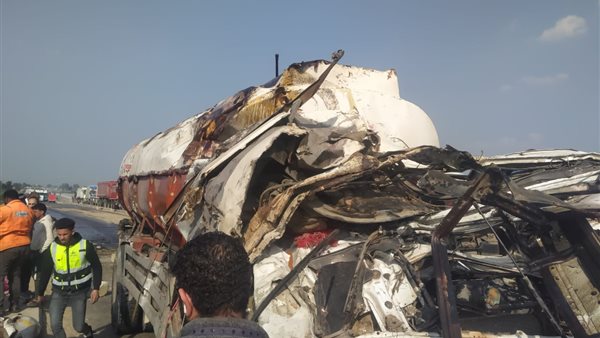 انقلاب سيارة محمله