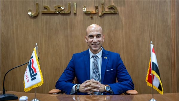 أحمد بدرة، مساعد