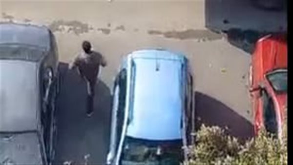  بلطجية يقتحمون عمارة