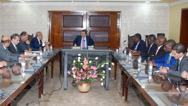 اجتماع وزير الزراعة