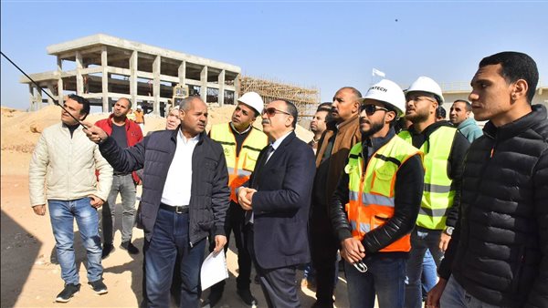 جولة المحافظ