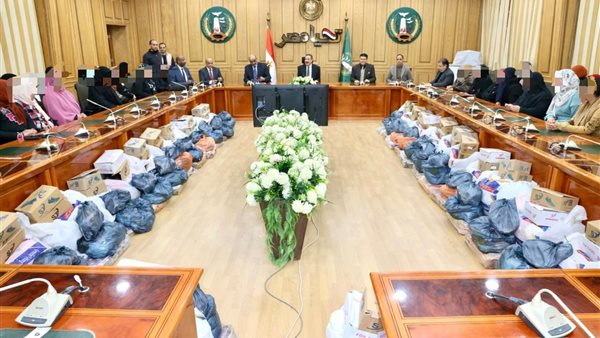 محافظ المنوفية يلتقي