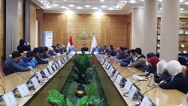 رئيس جامعة بنها ـ