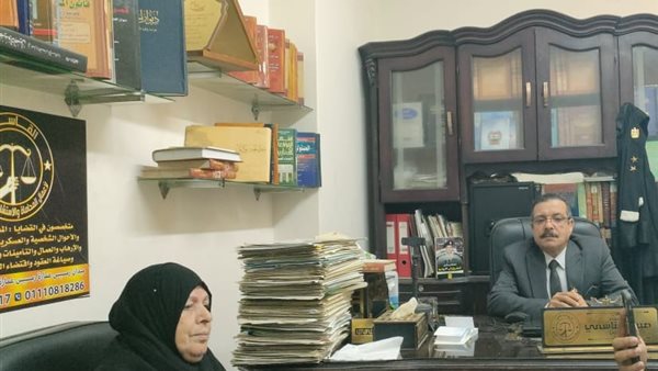 وأعضاء الهيئة الاستشارية