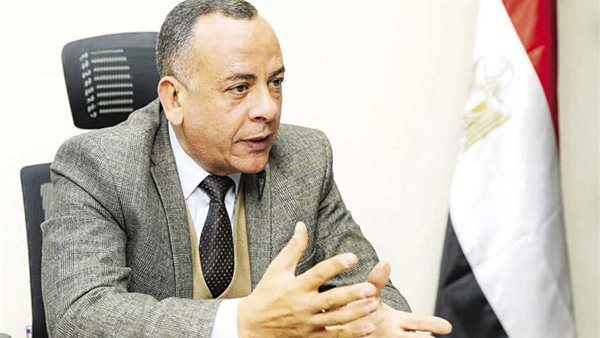  الدكتور مصطفى وزيري