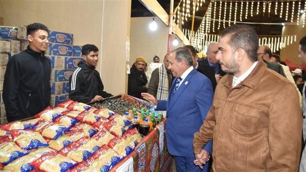 جولة المحافظ