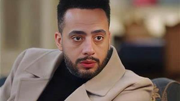 الفنان عضام السقا