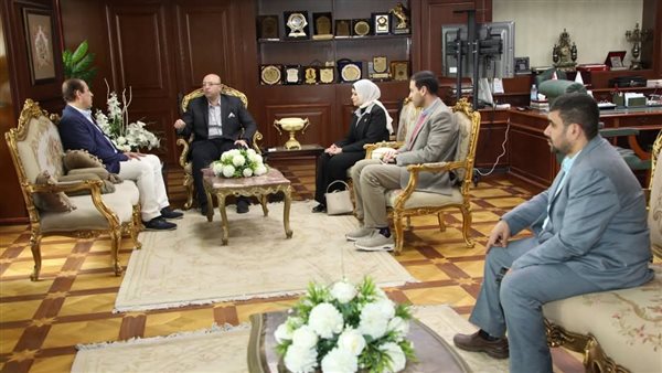 محافظ بني سويف ونائب