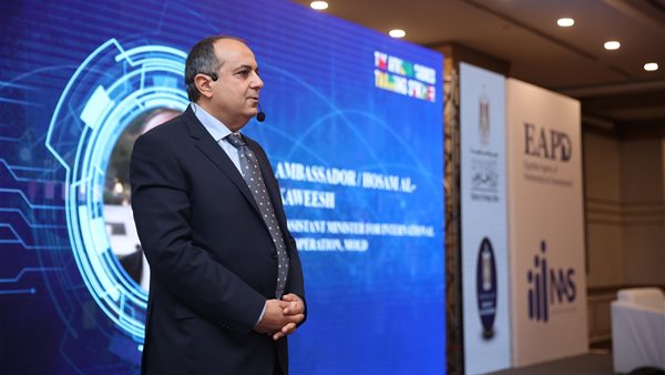 السفير حسام القاويش