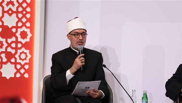 الدكتور نظير عياد