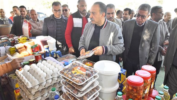 محافظ أسيوط 