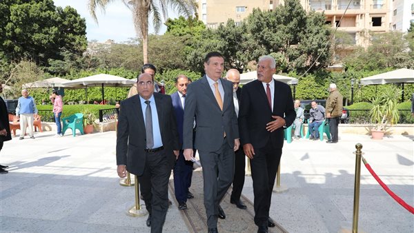 وزير الزراعة علاء