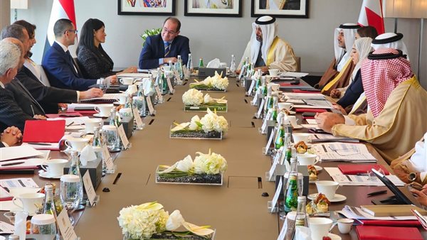 وزير الاستثمار خلال