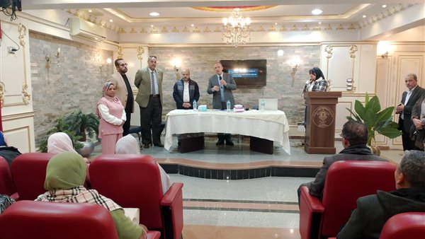 محافظ أسيوط اللواء