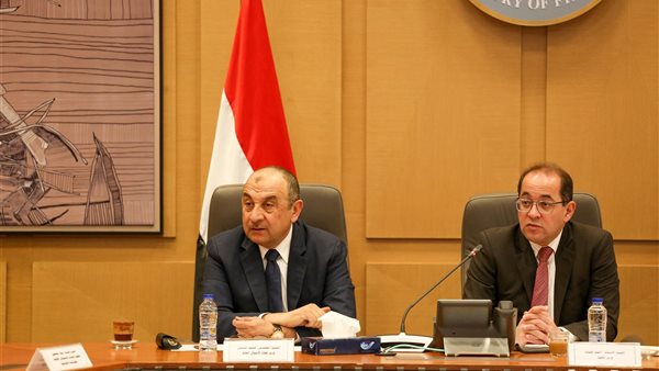 وزير المالية ـ وزير