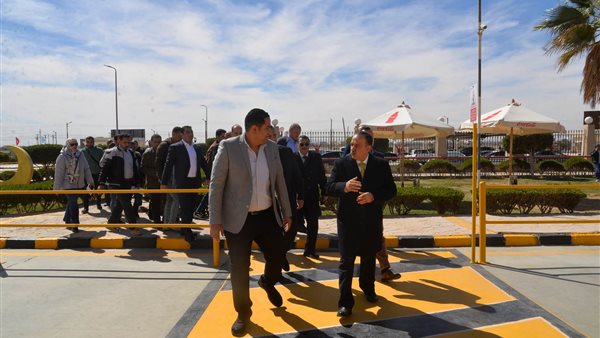 محافظ أسيوط 