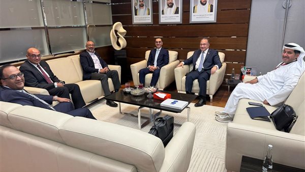 وزير الاستثمار والتجارة