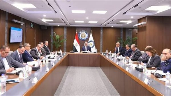 اجتماع وزير البترول