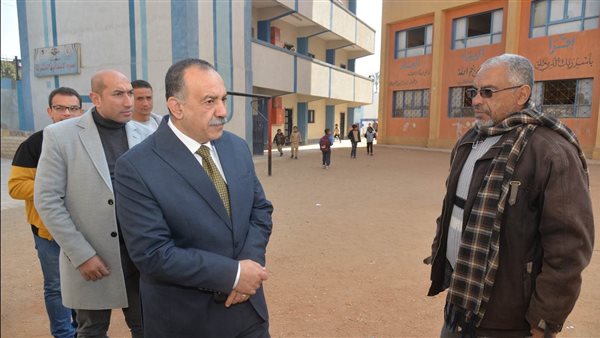 محافظ أسيوط 