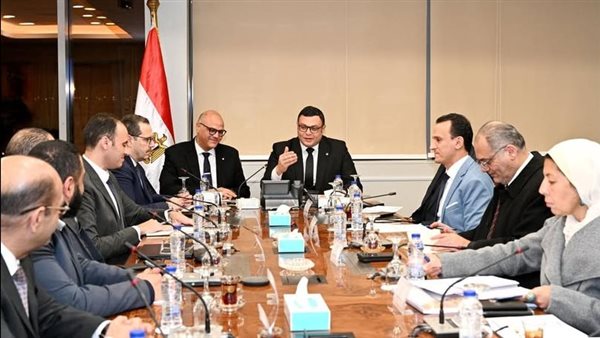 لقاء وزير الإسكان