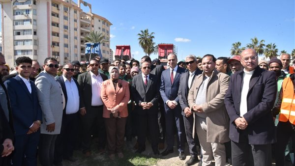 محافظ بورسعيد  اللواء