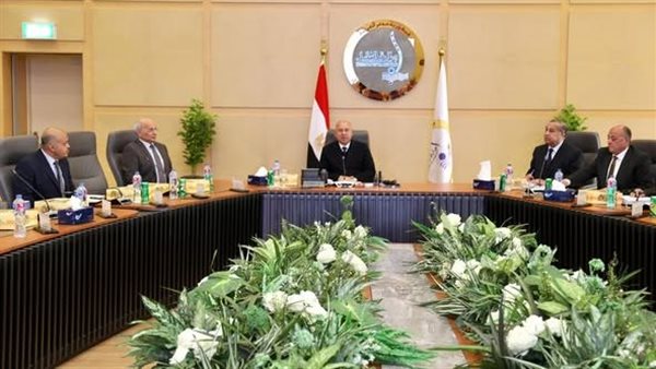 اجتماع وزير النقل